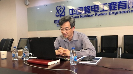 1590483945031064217.jpg 邢继总工程师为大家介绍华龙一号(金秋摄).jpg